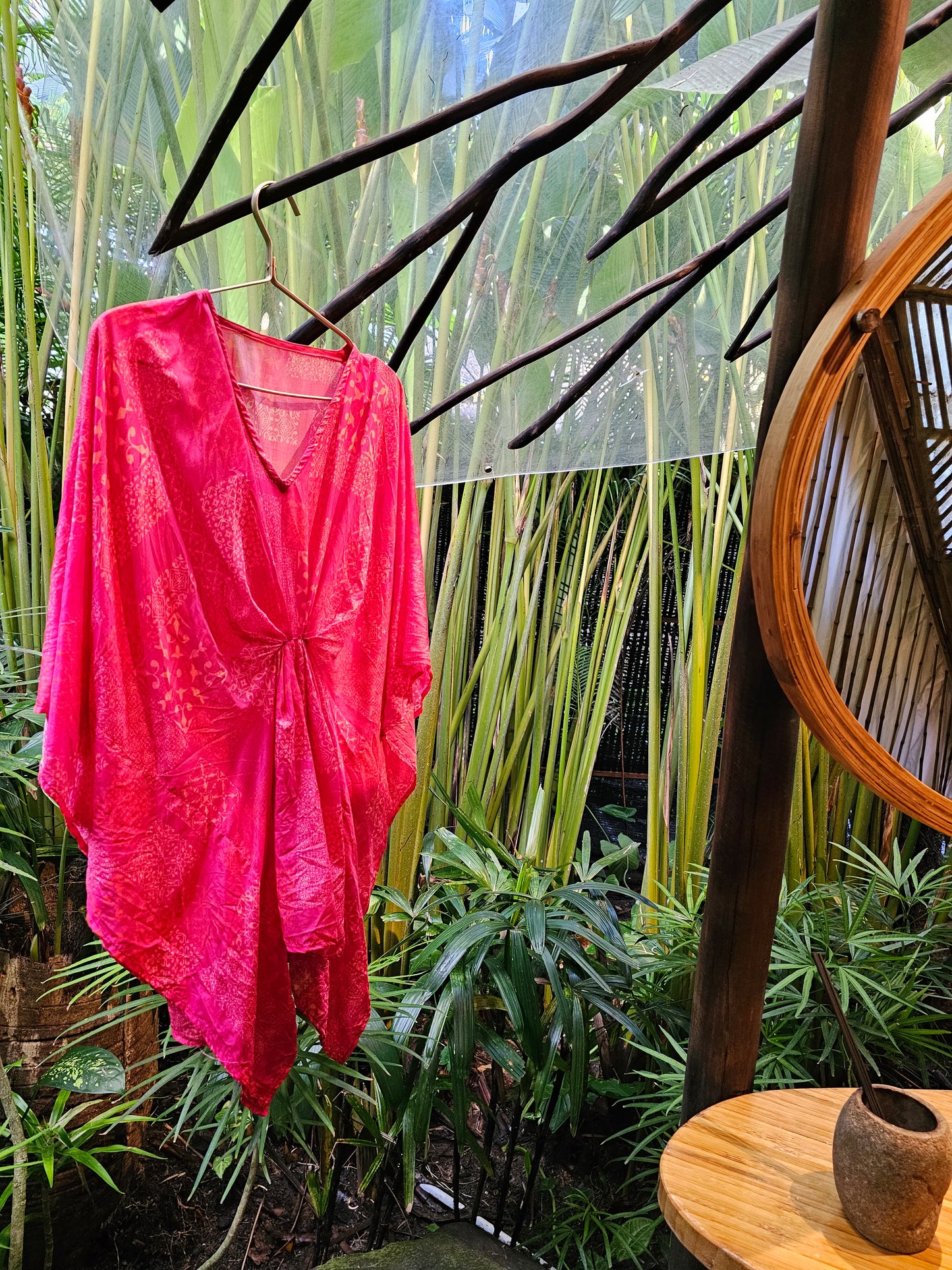 Scarlet Mirage – Luxe Kaftan by El_Plutus