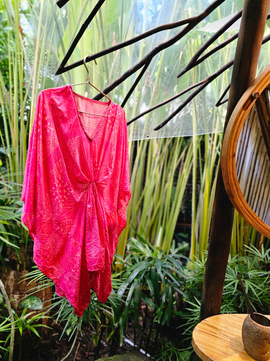 Scarlet Mirage – Luxe Kaftan by El_Plutus