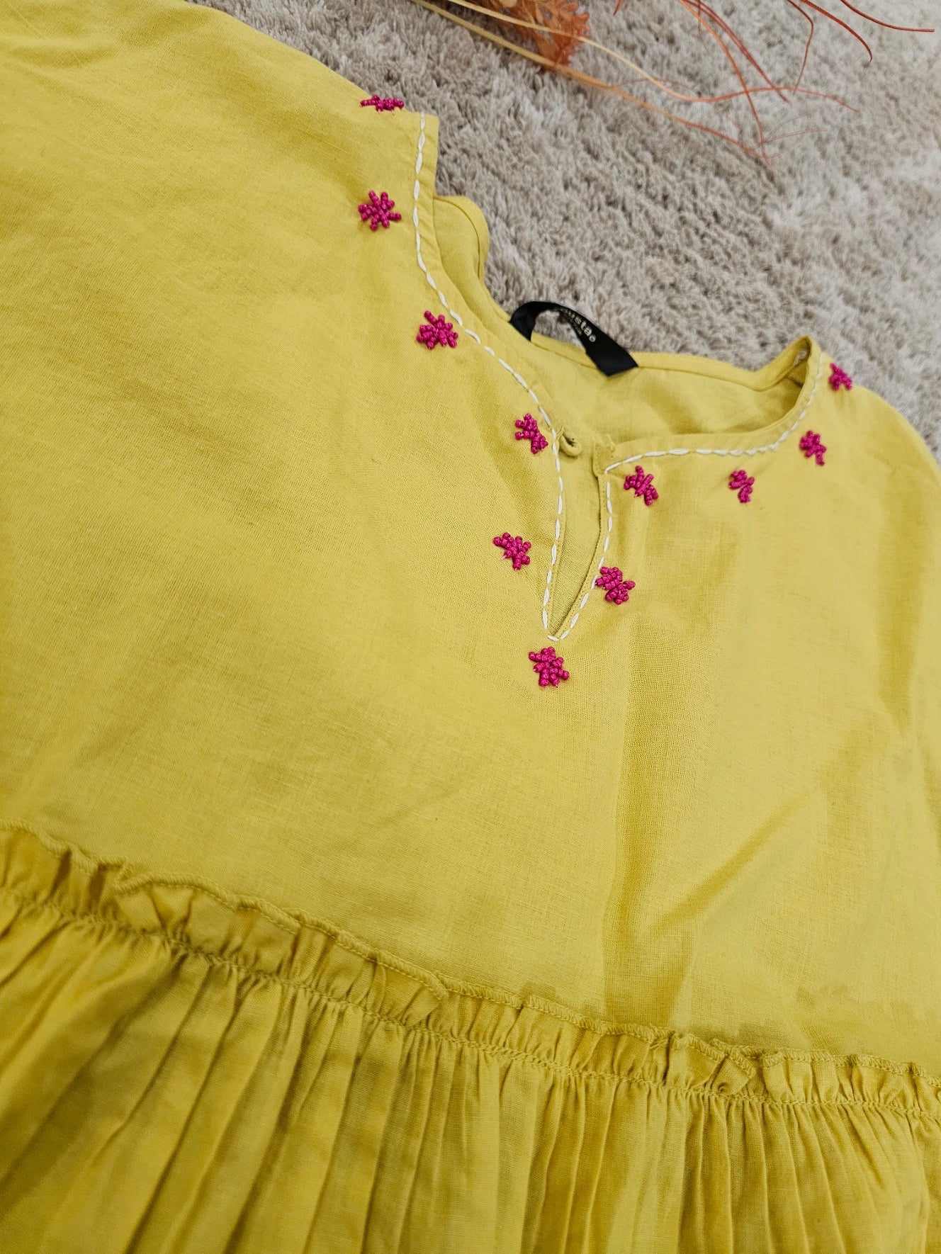 El_Plutus Essentials: Grace short Kurti