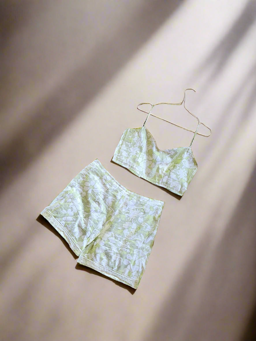 Olive Petals Duo by EL_Plutus