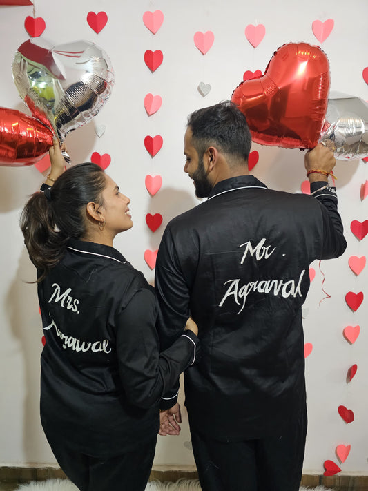 Mr. & Mrs. Signature Set
