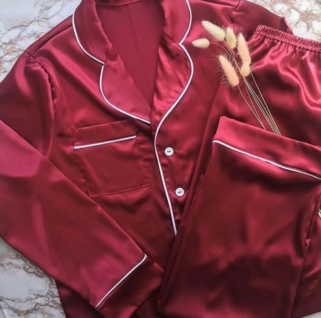 Red Velvet Sleepwear Set