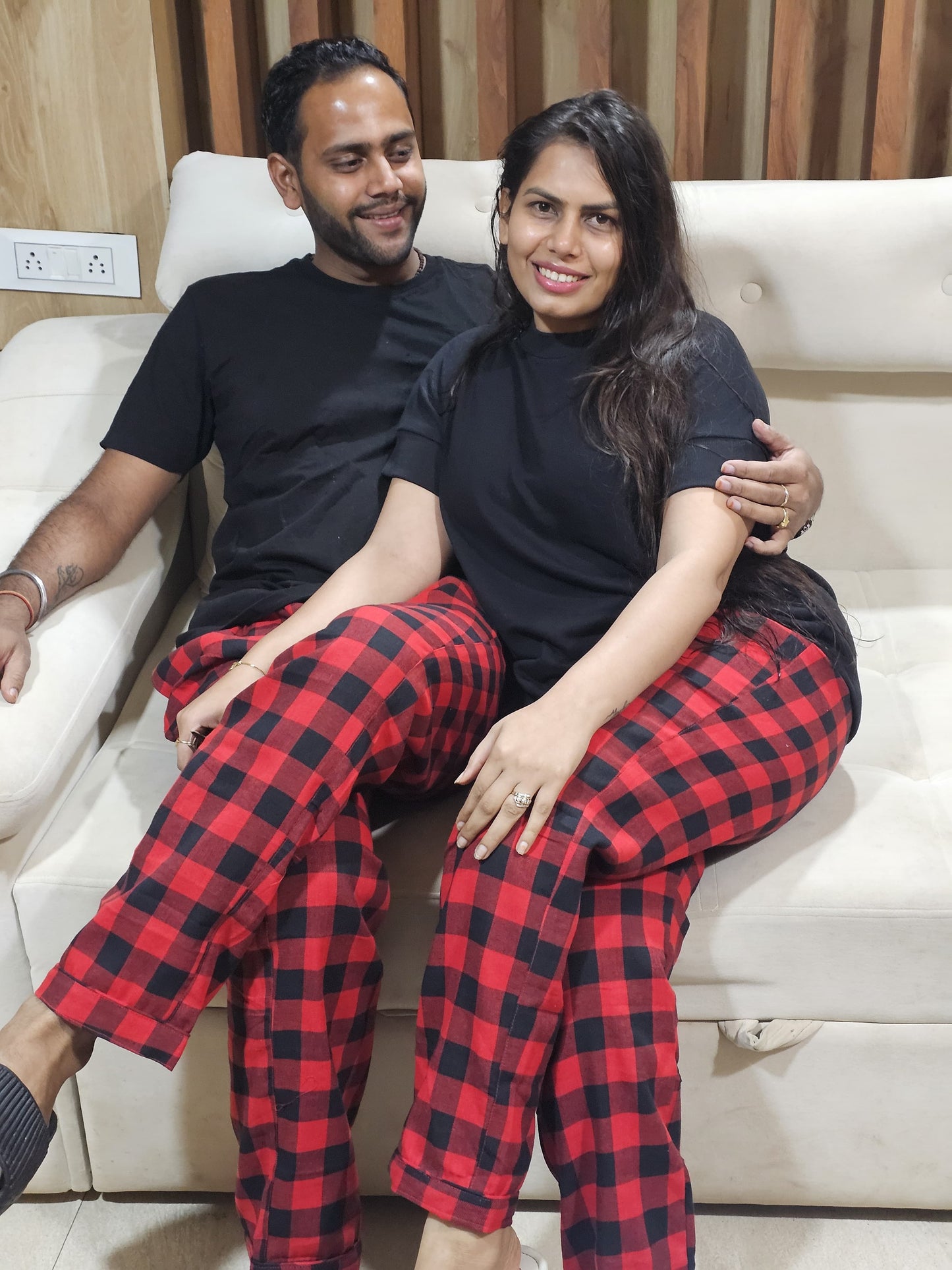 Cozy Plaid Pair – Couple Sleepwear